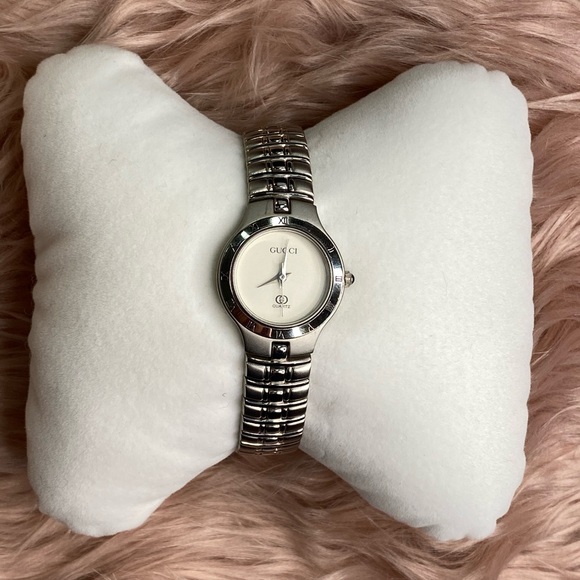 4️⃣6️⃣0️⃣ Authentic Gucci Watch - Picture 4 of 6